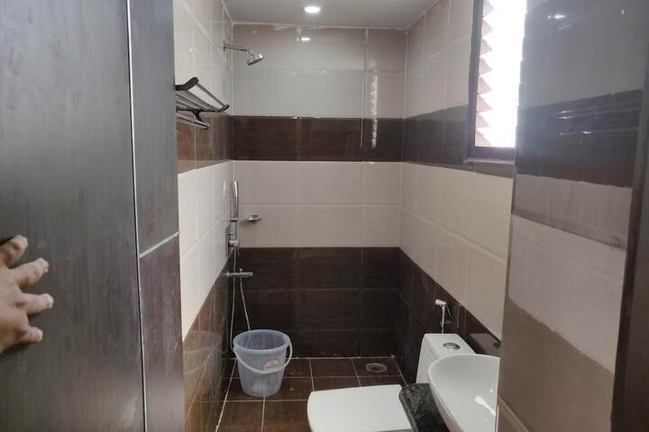 Room 18 of 26