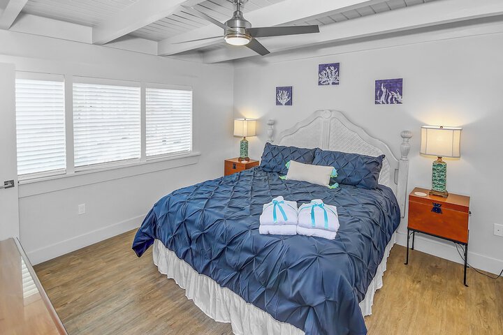Room 7 of 52