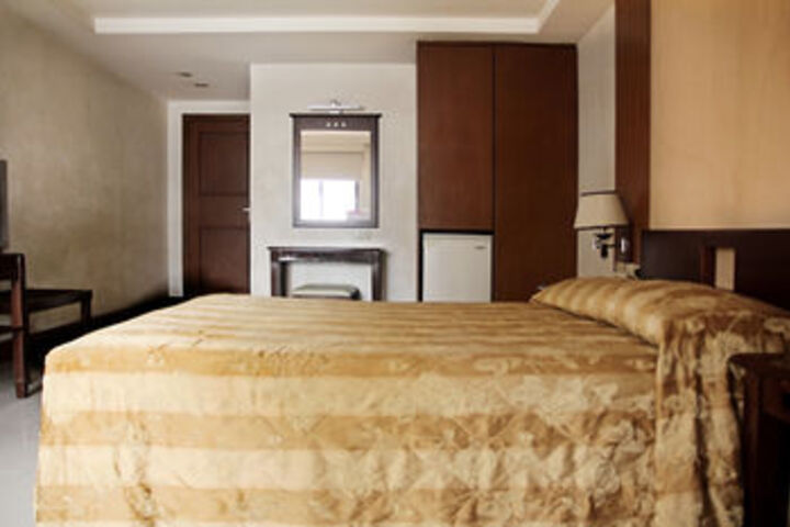Room 40 of 78