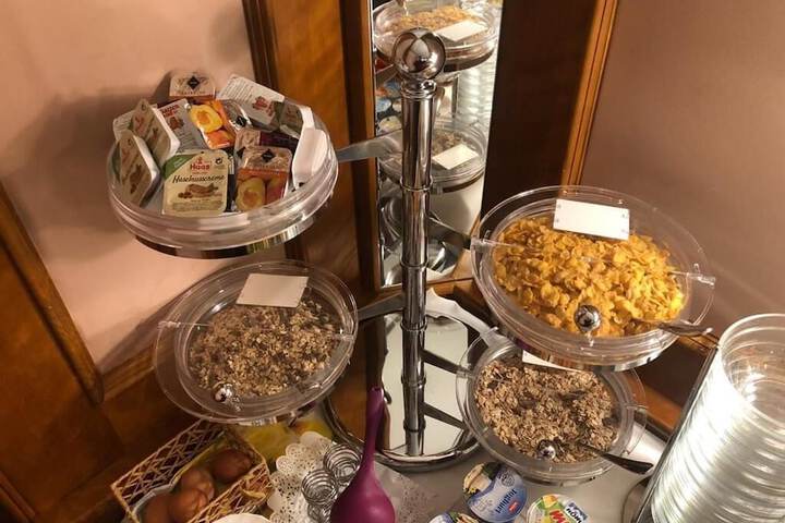 Breakfast/Coffee Service 41 of 46