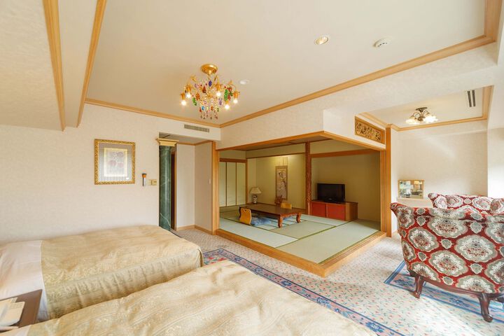 Room 37 of 190