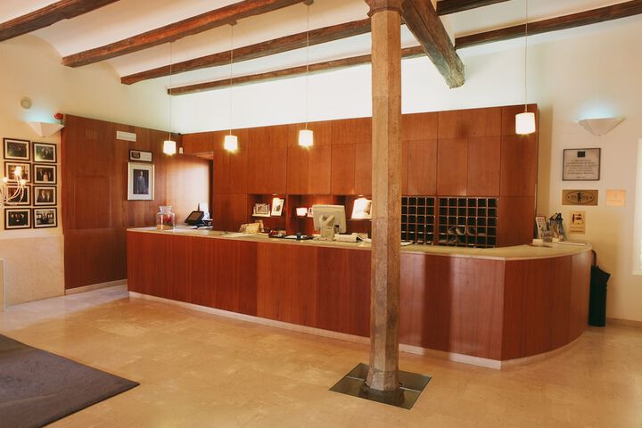 Hotel Interior 3 of 43