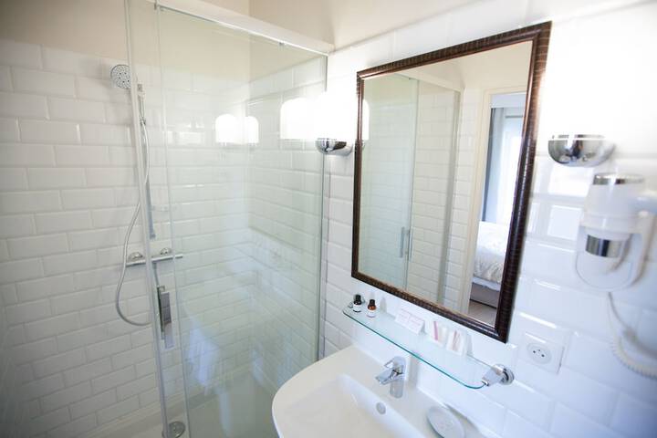 Bathroom Vanities