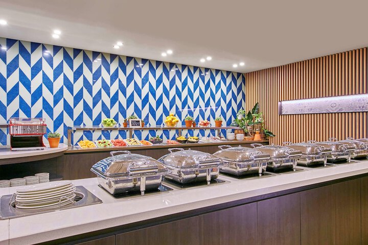 Dining 62 of 150