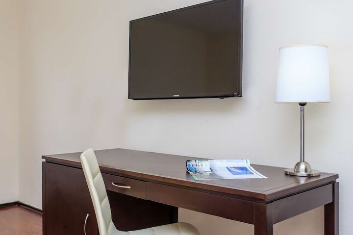 Room 14 of 42