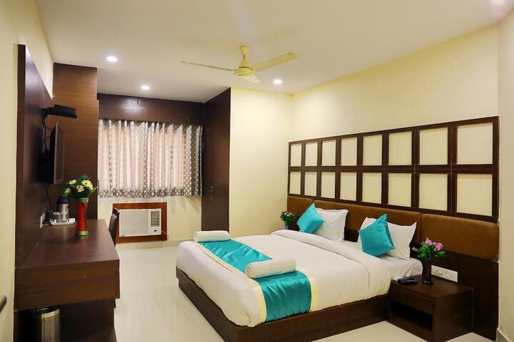 Room 19 of 36