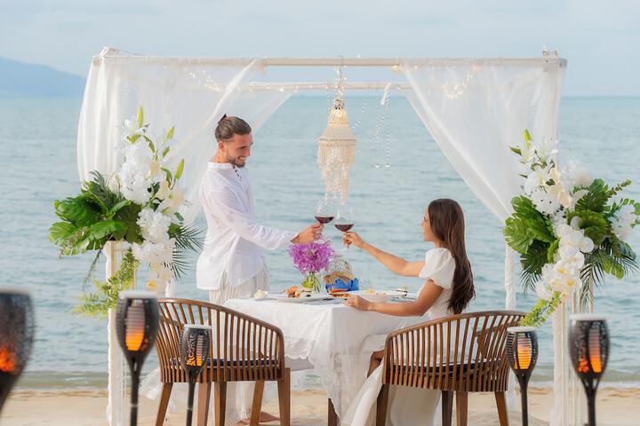 Dining 144 of 162