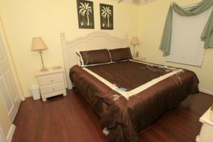Room 21 of 50