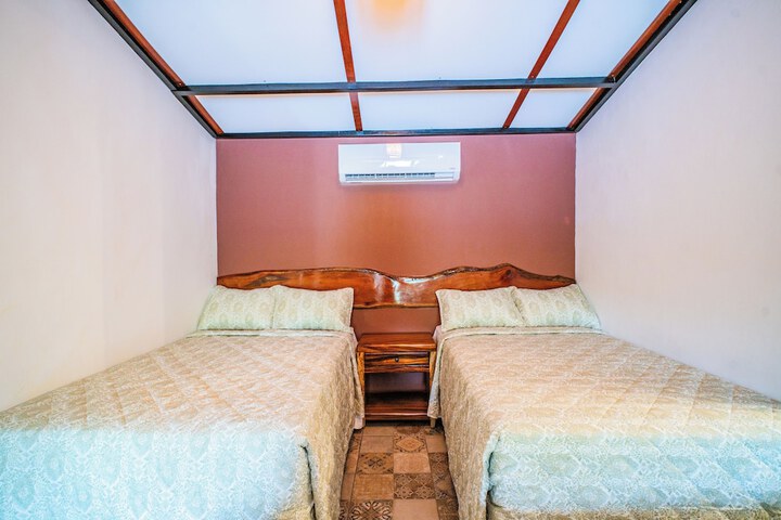 Room 18 of 43
