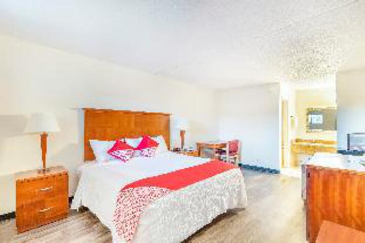 Queen Bed