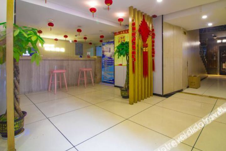 Hotel Interior 13 of 31