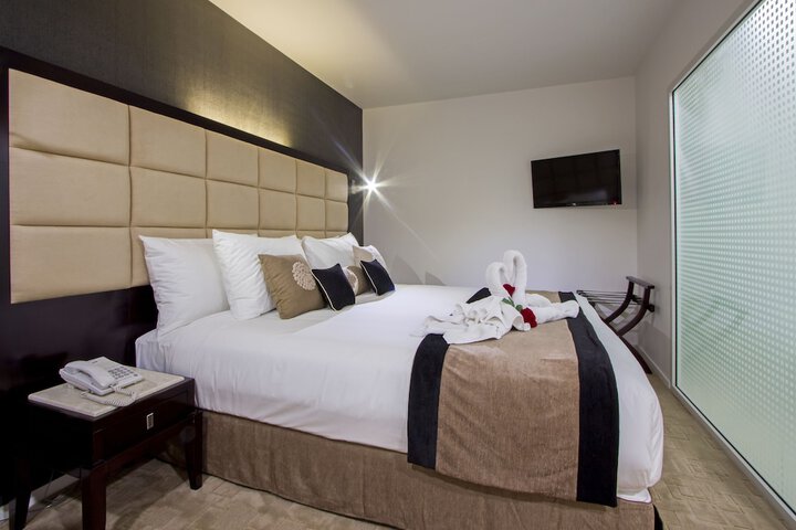 Room 5 of 67