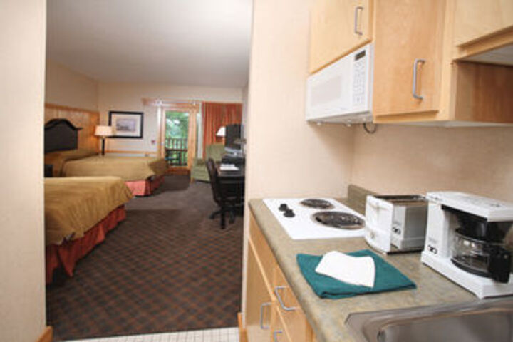Room 15 of 35