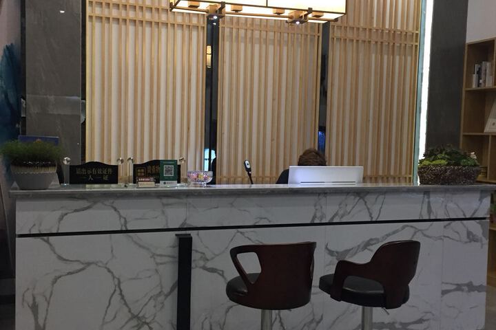 Hotel Interior 11 of 24