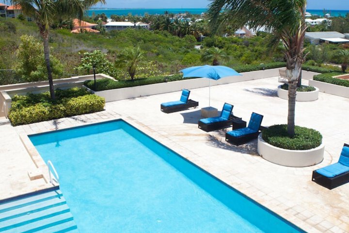 Pool 35 of 56