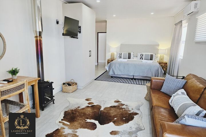 Room 6 of 28