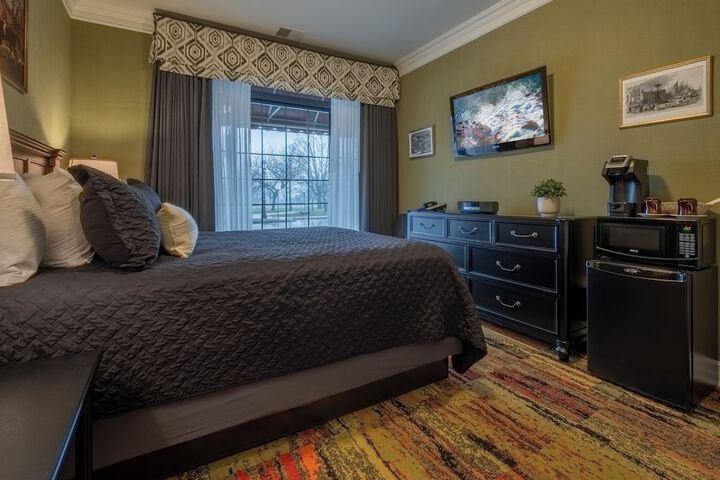 Room 109 of 251