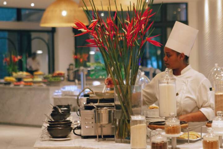 Dining 116 of 148