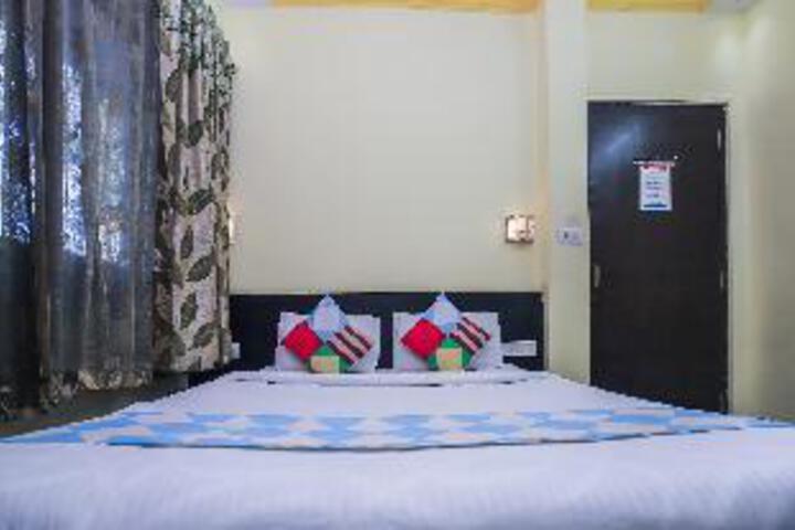 Room 18 of 23
