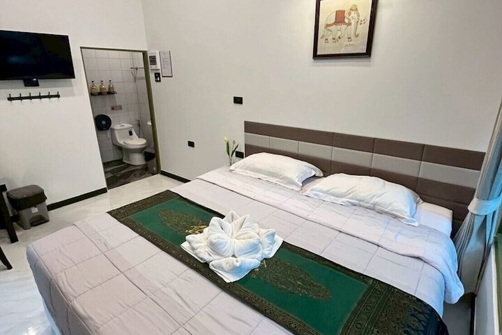 Room 15 of 72