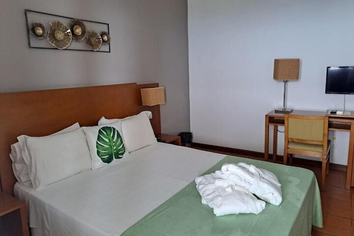 Room 3 of 39
