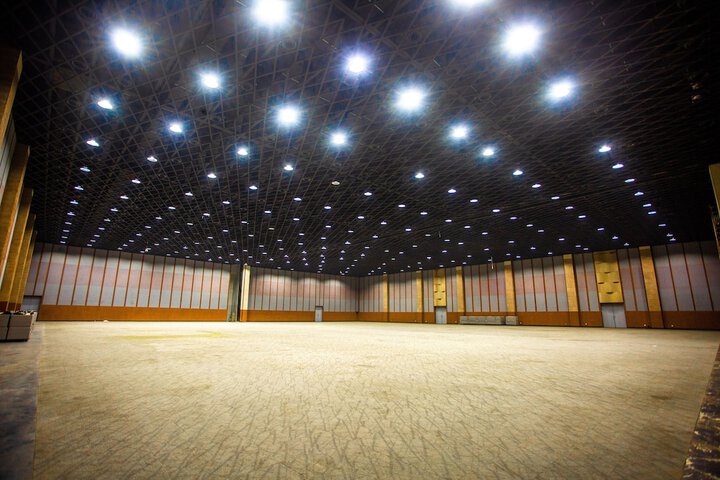 Ballroom/Hall 40 of 45