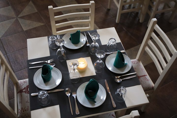 Dining 88 of 131