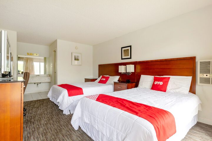 2 Double Beds (19 of 28)