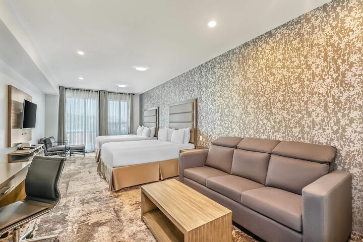 Room 21 of 43