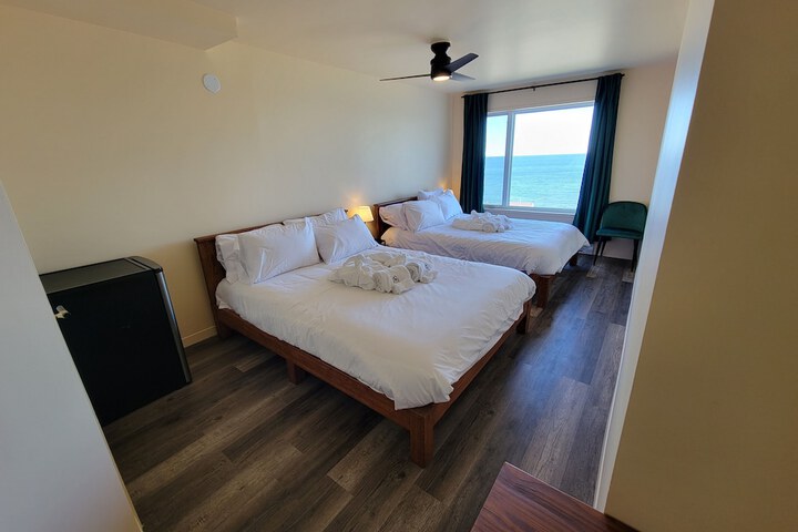 Room 17 of 46
