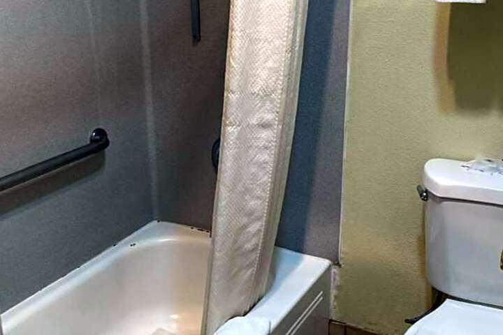 Photo 17