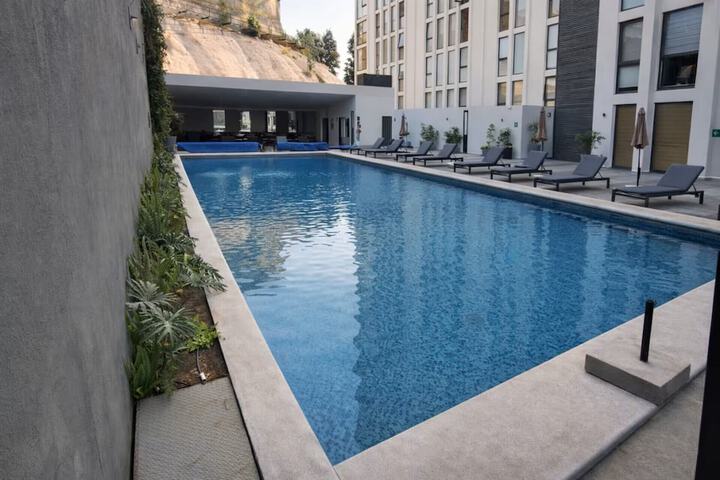 Pool 8 of 16