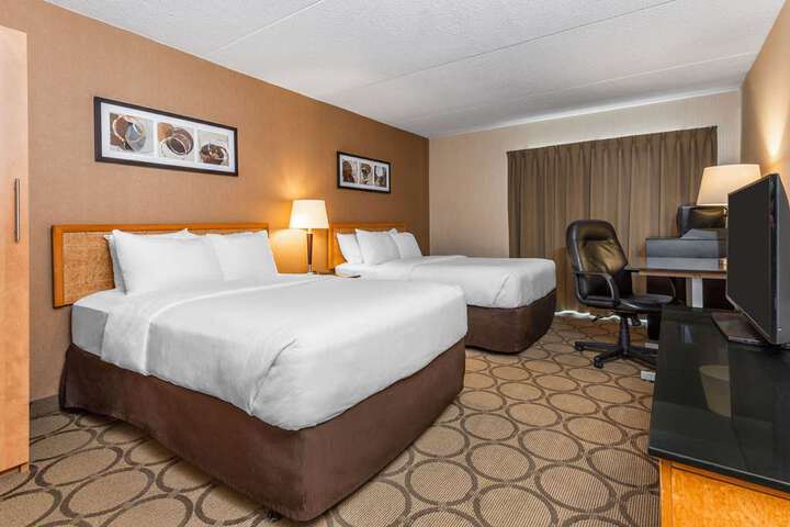 Room 13 of 26