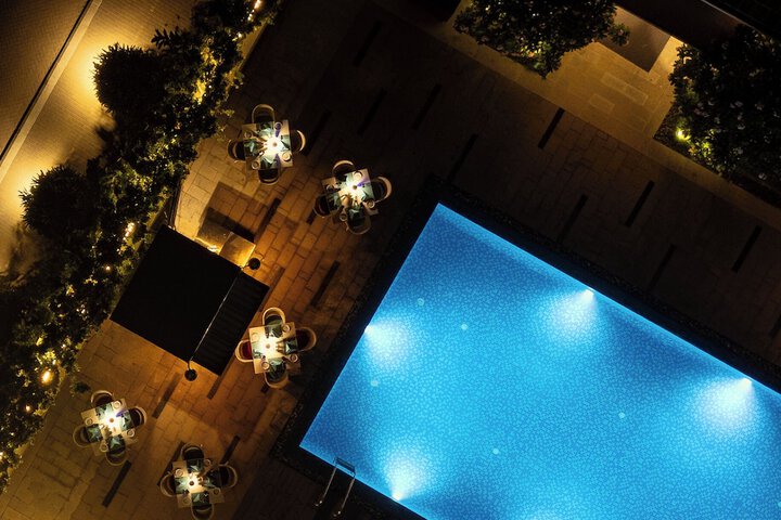 Pool 30 of 50