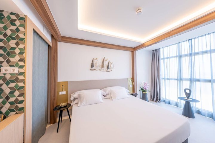 Room 54 of 101