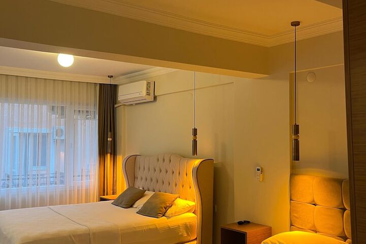 Room 3 of 58