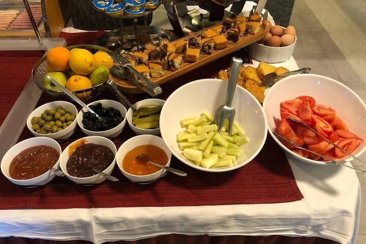 Dining 48 of 69