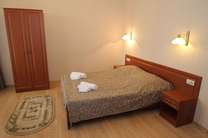 Room 5 of 88