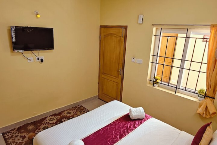 Room 8 of 68
