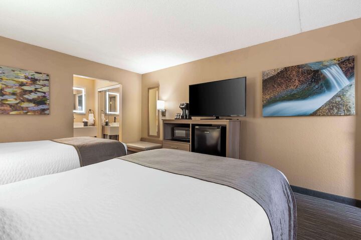 Room 14 of 42