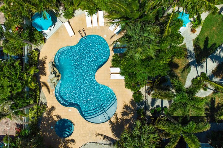 Pool 168 of 230