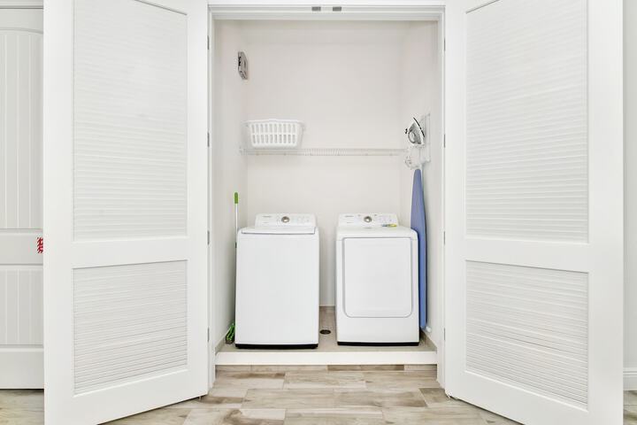 Laundry 112 of 210