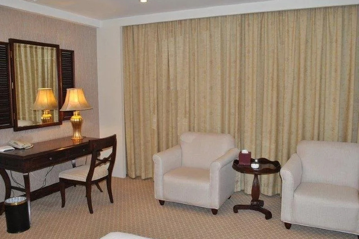 Room 3 of 4