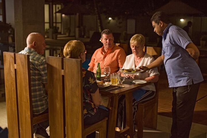 Dining 40 of 63
