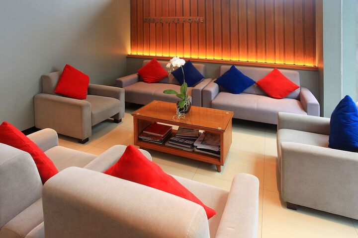 Guest Lobby