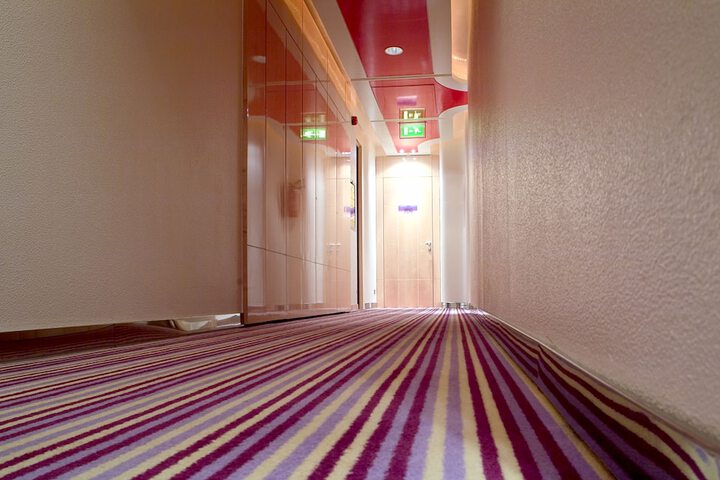 Ballroom/Hall 42 of 50