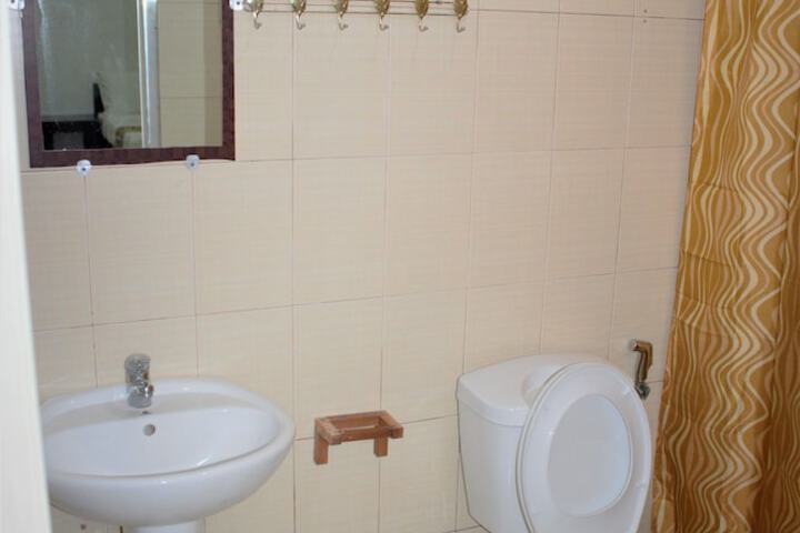 Room 18 of 31
