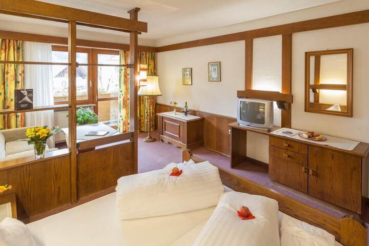 Room 12 of 82