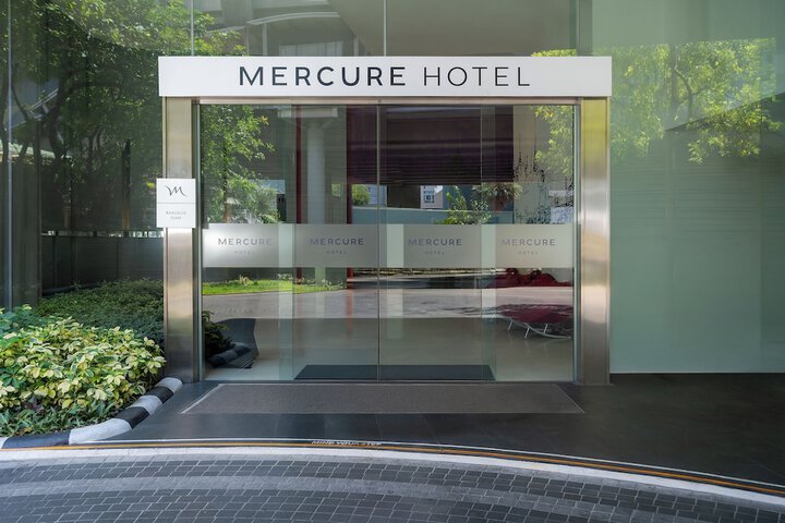Hotel 44 of 48