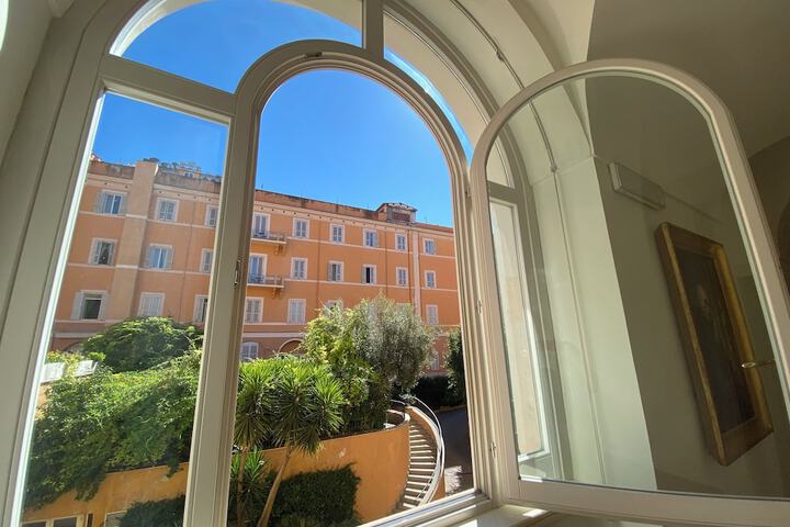 Hotel 176 of 180
